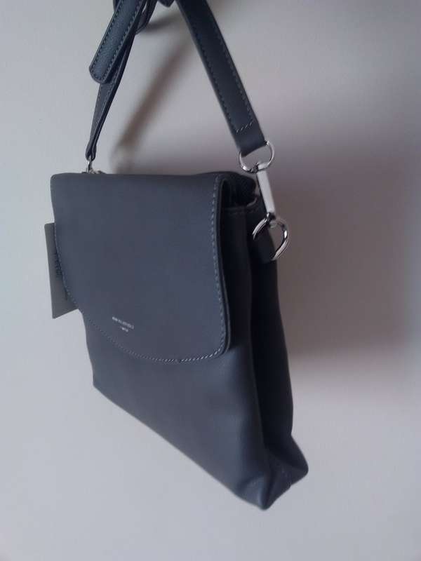 David Jones Slingbag