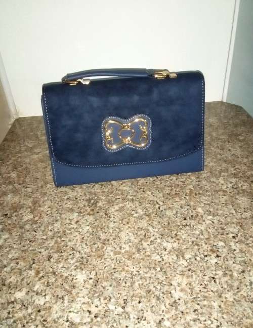 LADIES HANDBAGS