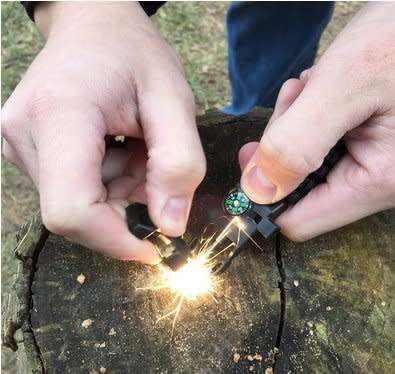Survival Buckle Paracord Knife Whistle Magnesium Fire Starter Compass ( Buckle Only)