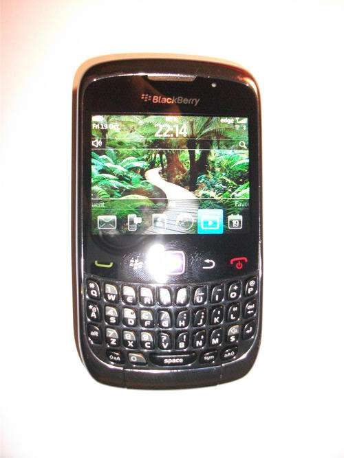 BlackBerry CURVE 9300 (BOXED) - Excellent Condition - Free Delivery!
