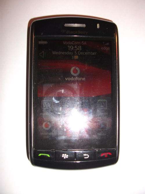 STORM 9500 IMAGE 2