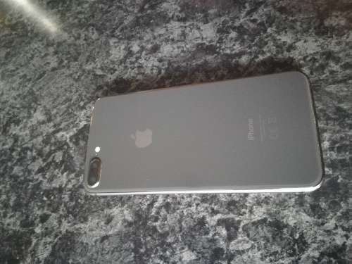 iphone 8 Plus 64gb
