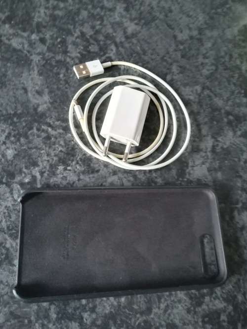 iphone 8 Plus 64gb