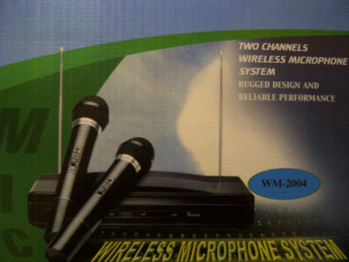Twin Wireless Microphones with receiver