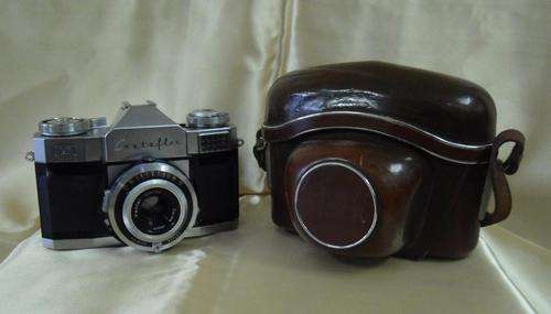 Zeiss-Ikon Contaflex & Brown Leather Case,Stock No: 24555,Good Condition,Yr 1959,Made in Germany