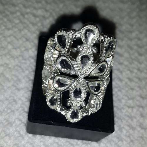 Brand new silver dress ring