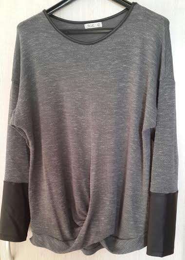 Brand new YDE designer top