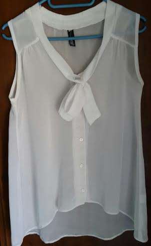 Brand new ladies chiffon blouse - Size S