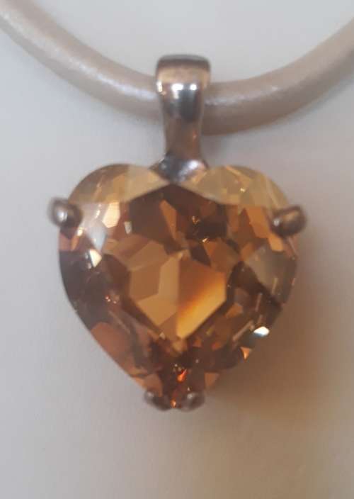 Miglio crystal heart enhancer