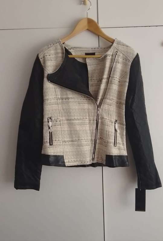 Ladies Jacket - Cream & Black