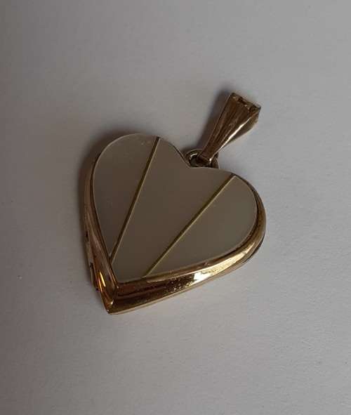 Gold Heart Locket with Mother-of-Pearl Onlay