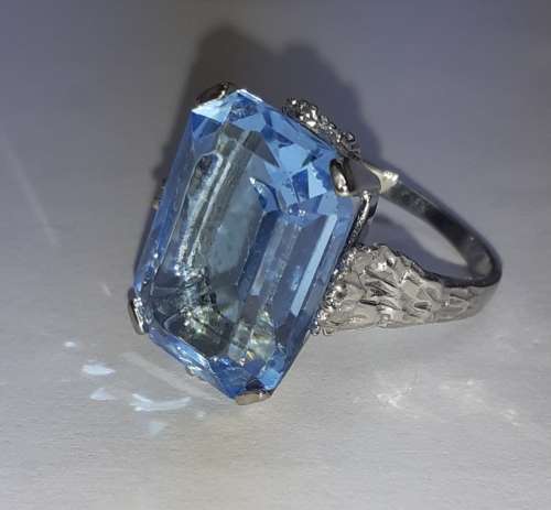 Vintage Sterling Silver and Topaz Ring