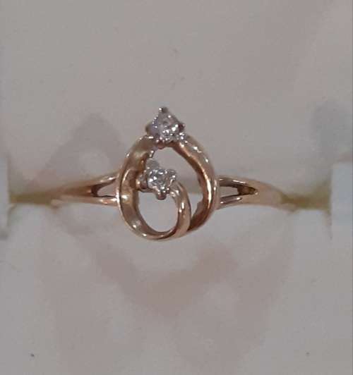 9k Gold Double Tear Drop Ring