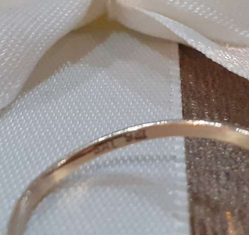 9k Gold Double Tear Drop Ring