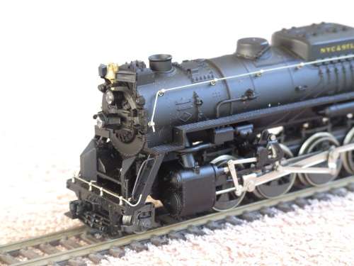 HO Rivarossi `Nickel Plate Road` 2-8-4 Locomotive No 779