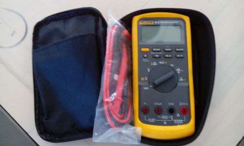 fluke 87V TRUE RMS MULTIMETER