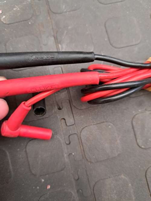 FLUKE 110 MULTIMETER (NO LEADS)