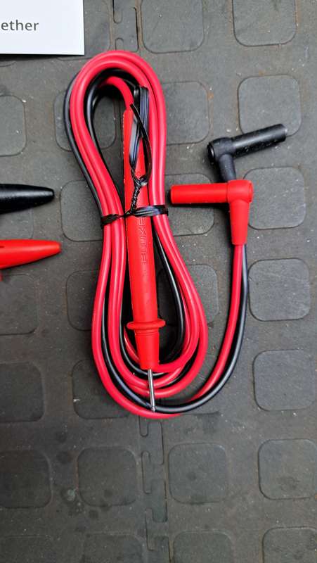FLUKE 177 Multimeter