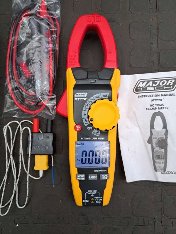 MAJOR-TECH  1000A AC TRMS Clamp Meter, CAT IV 600V MT770