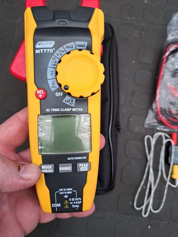 MAJOR-TECH  1000A AC TRMS Clamp Meter, CAT IV 600V MT770
