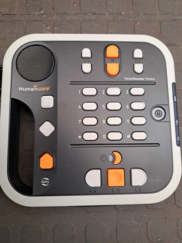 HUMANWARE Victor Reader Stratus12 M