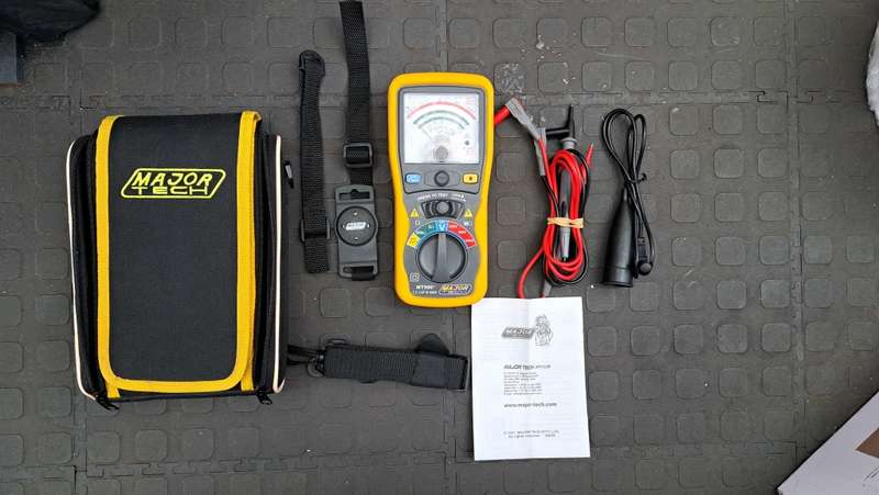 Major Tech MT500 Analogue Insulation Tester