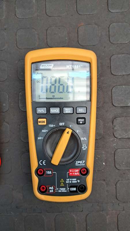 MAJOR TECH MT1881 Multimeter