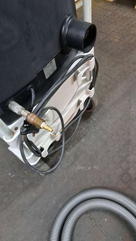 RUPES KS260 Vacuum Energy Car with Electric & Pneumatic Circuit.