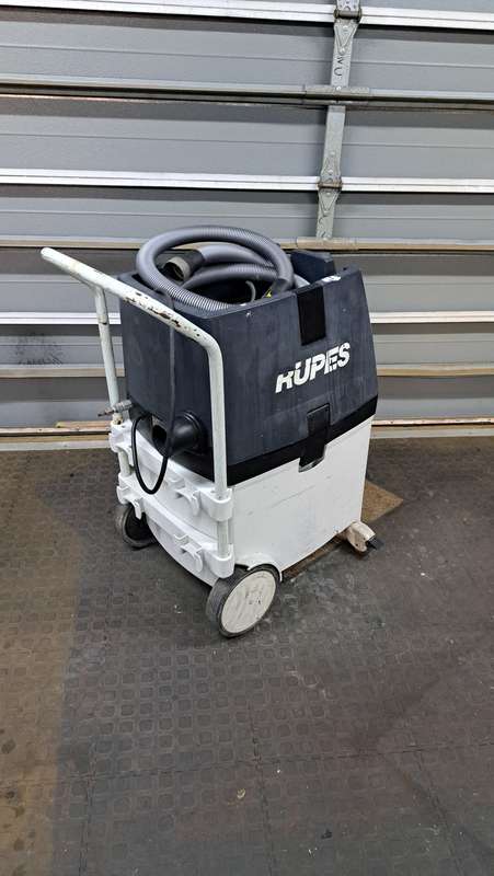 RUPES KS260 Vacuum Energy Car with Electric & Pneumatic Circuit.