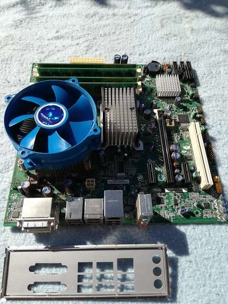 Intel LGA 775 Motherboard Combo + Intel Core2Duo CPU +  4 Gig DDR 2 800 Ram