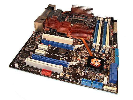 ASUS RAMPAGE FORMULA LGA 775 Gaming Motherboard