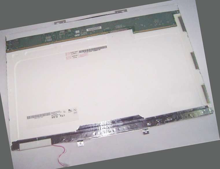 AU Optronics 15.4in WXGA High Gloss Laptop/Notebook LCD Screen, Model: B154EW01