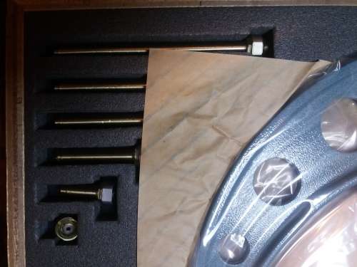 Mitutoyo 0-300mm Outside Micrometer in Wooden Box