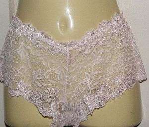 SALE!!! GORGEOUS LIGHT PINK LACE BOYSHORTS (M)