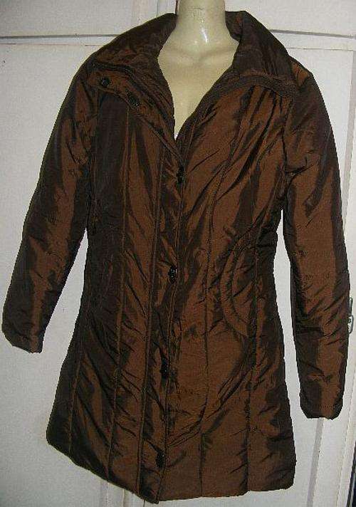 SALE!!!! GORGEOUS PADDED JACKET (32-36)