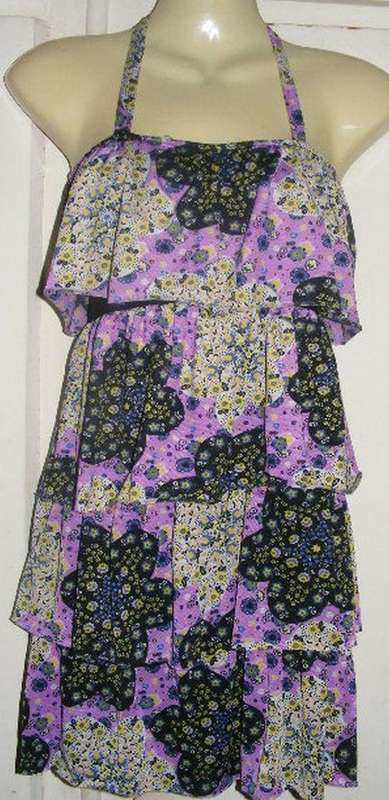 SALE!!!!!GORGEOUS HALTER NECK TOP (S)
