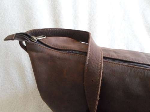 LARGE SLING - BROWN - 100% GENUINE LEATHER - FREE DELIVERY