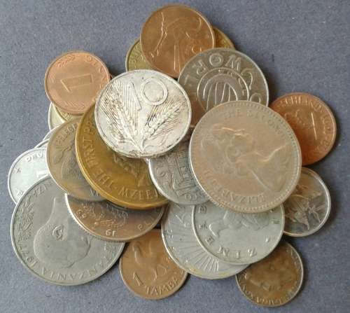 30 + WORLD COIN LOT A.2