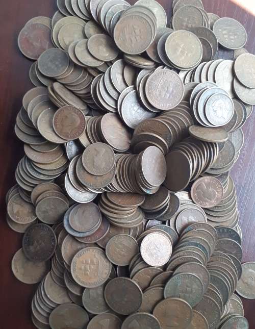 3,784 KG SA UNION  HALF and ONE PENNY LOT :  1940 TO 1960