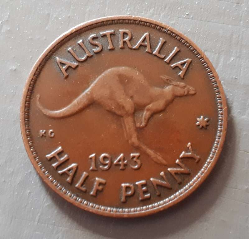 1943 AUSTRALIA HALF PENNY