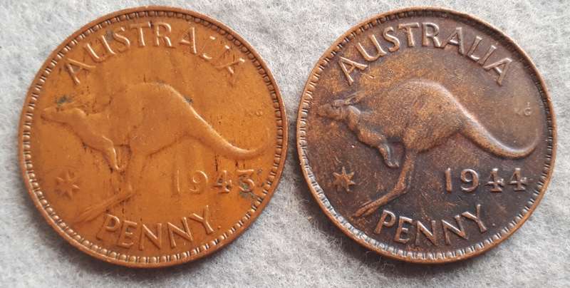 1943 & 44 Australia 1 penny pair