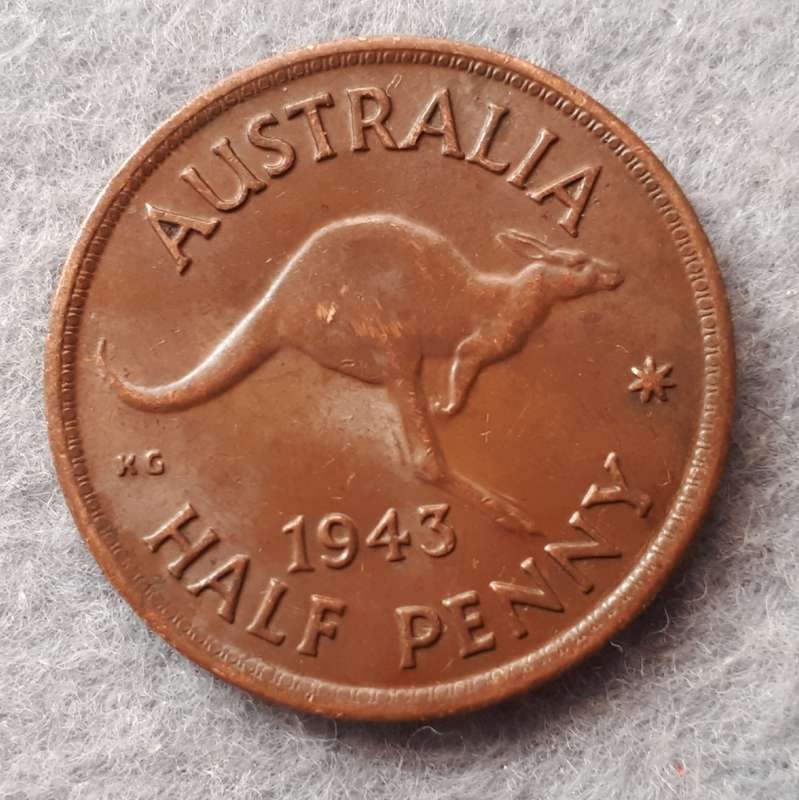 1943 Australia half penny (M)