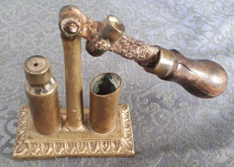 LOADING TOOL : MARTINI HENRY ?