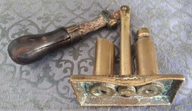 LOADING TOOL : MARTINI HENRY ?
