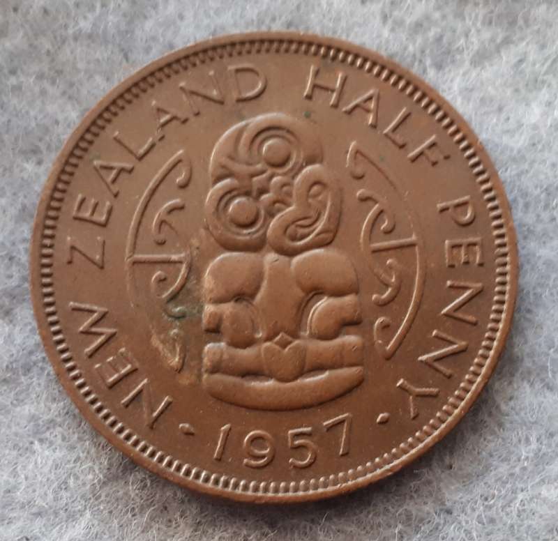 1957 New Zealand 1/2 penny