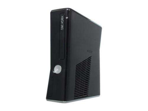 Xbox 360 250GB Console + 2 wired remotes + 5 games