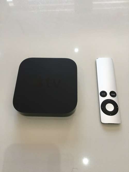 Apple TV (3rd Gen) With Remote