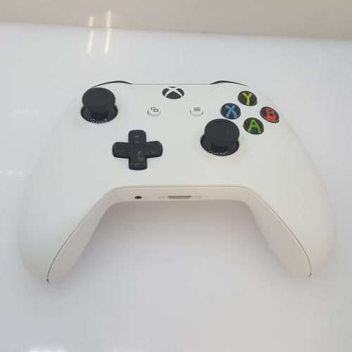 Xbox One S White 1TB + Controller