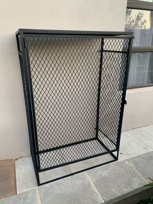 CageWorx - Double 48kg Gas Cage