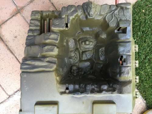 Vintage Mattel 1984 Building Unit - He Man and Masters of the Universe?
